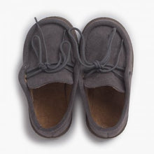 Cargar imagen en el visor de la galería, Mocasin serraje Gris