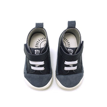 Cargar imagen en el visor de la galería, Botita Mustang respetuosa