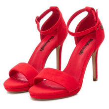 Cargar imagen en el visor de la galería, Sandalia roja tacon fino 79957